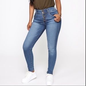 ❌SOLD❌Skinny Jeans